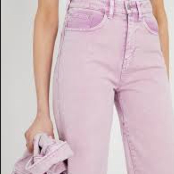 Frank and oak Nina jeans in pink - Picture 2 of 6